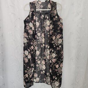 Sleeveless, Lightweight,  Floral Cardigan/Kimono